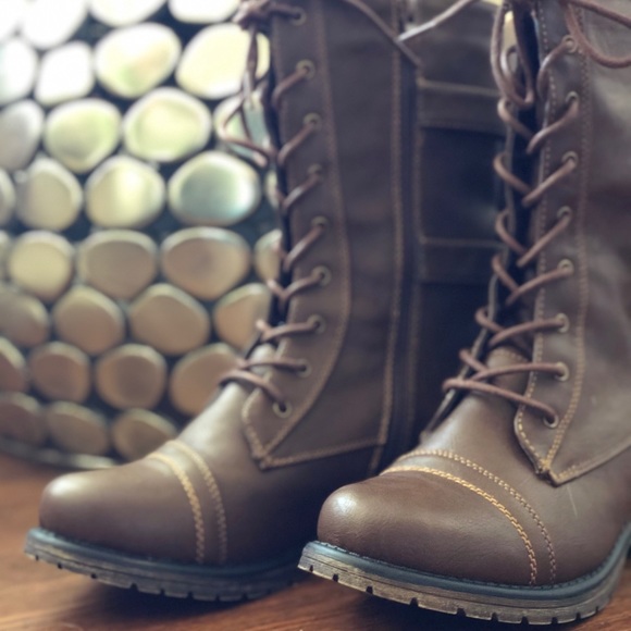 Shoes - 🔥clear out🔥brown combat style boots